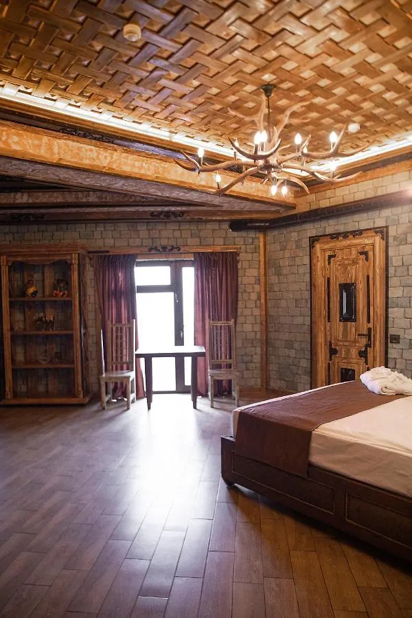 Qesr Hotel Restaurant Baku