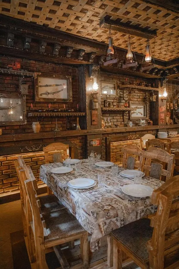 Qesr Hotel Restaurant Baku