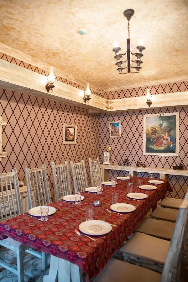 Qesr Hotel Restaurant Baku 4*,  Ázerbájdžán